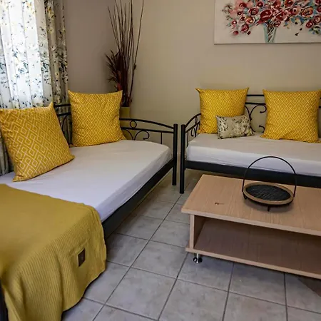 Forti Retreat Rochelle Апартаменты Kariotai